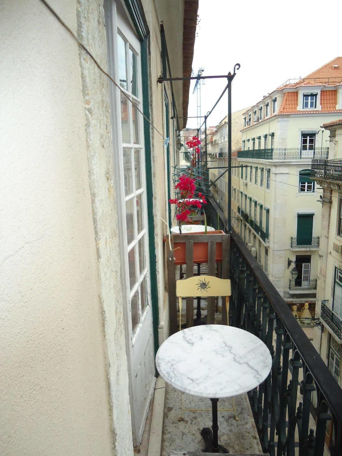 New Aljubarrota Guest House Lisboa Eksteriør billede