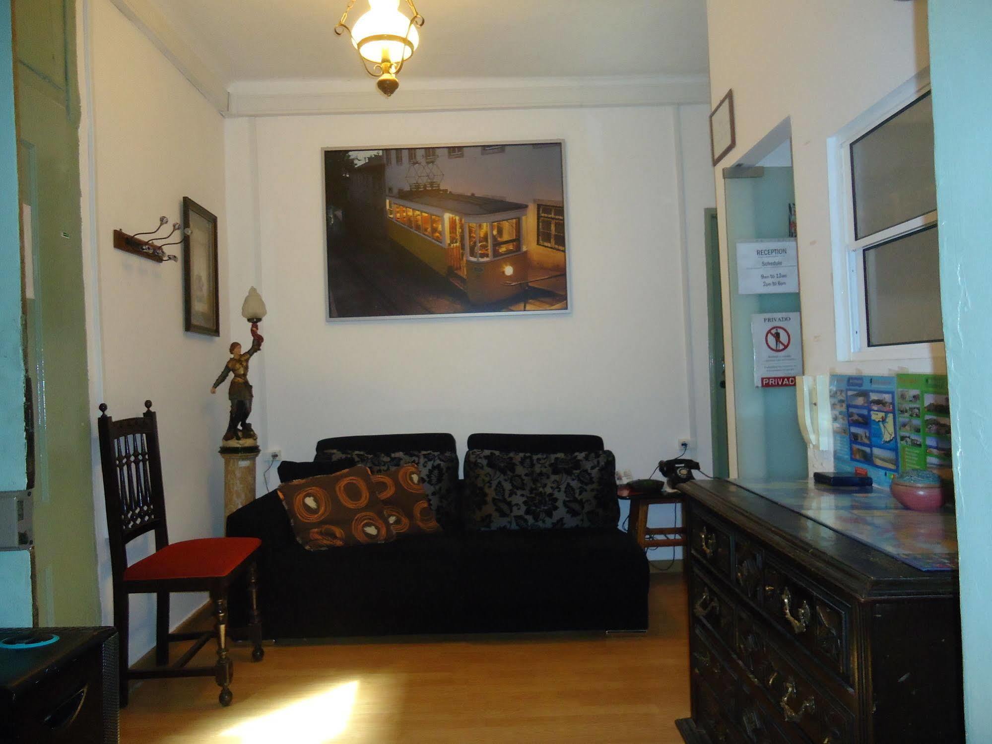 New Aljubarrota Guest House Lisboa Eksteriør billede
