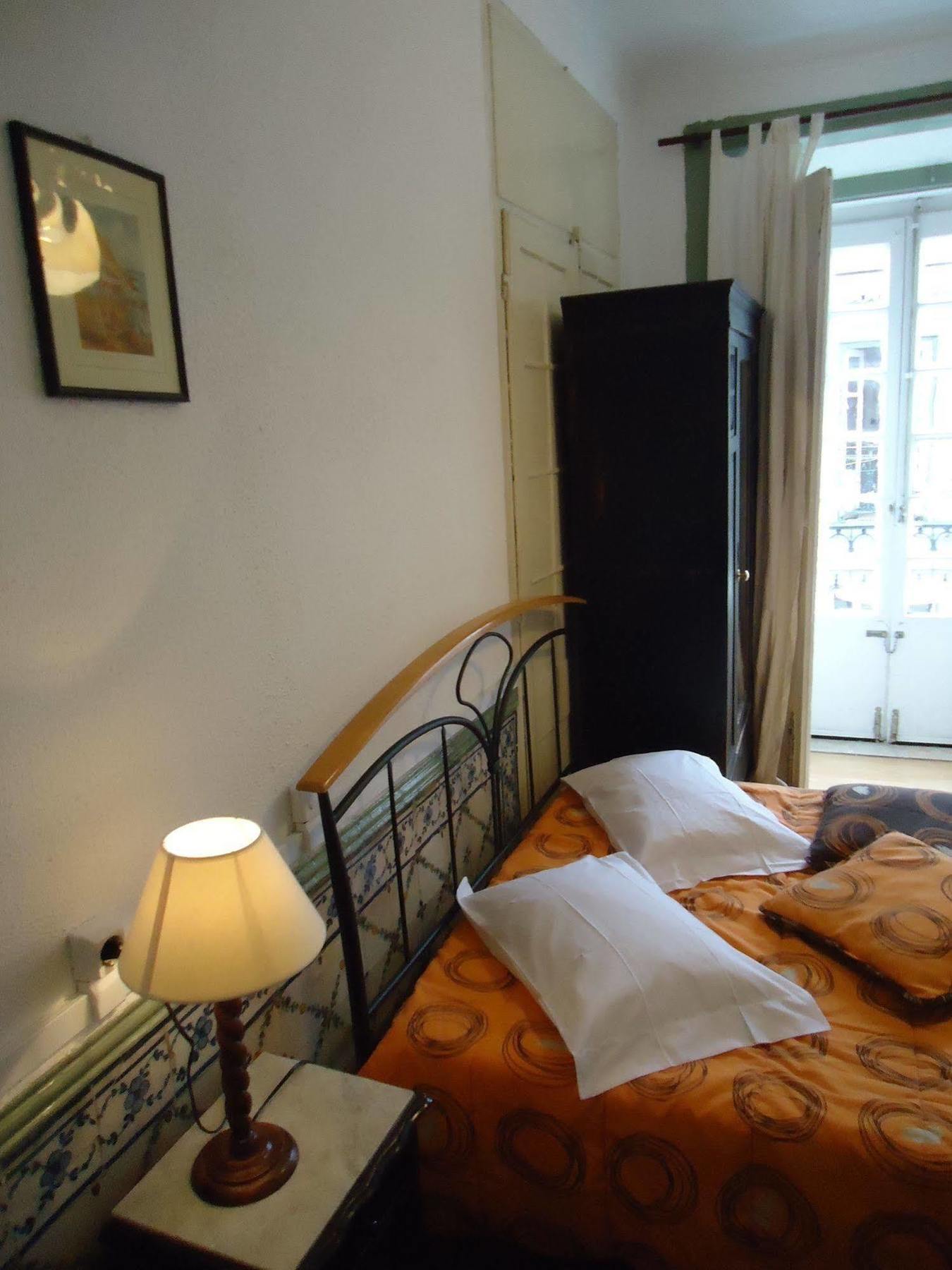 New Aljubarrota Guest House Lisboa Eksteriør billede