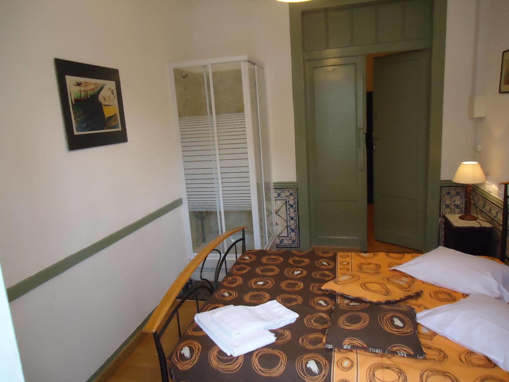 New Aljubarrota Guest House Lisboa Eksteriør billede